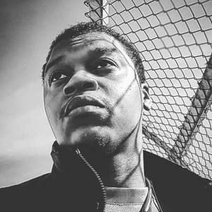 Meet your Posher, Corey